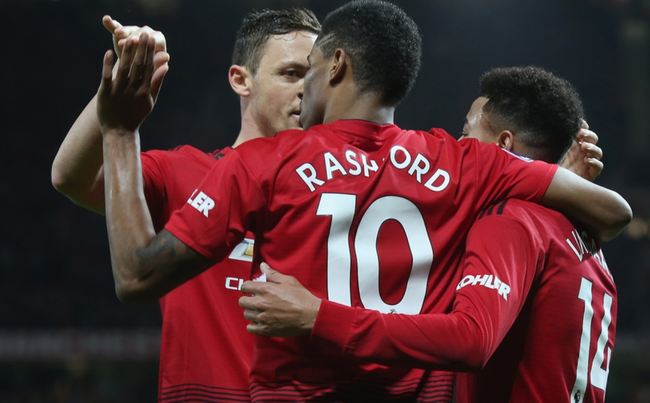 固态铝电解电容器